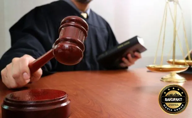 Pensiya düzəltmək adı ilə vətəndaşın 10 min manatını mənimsədi