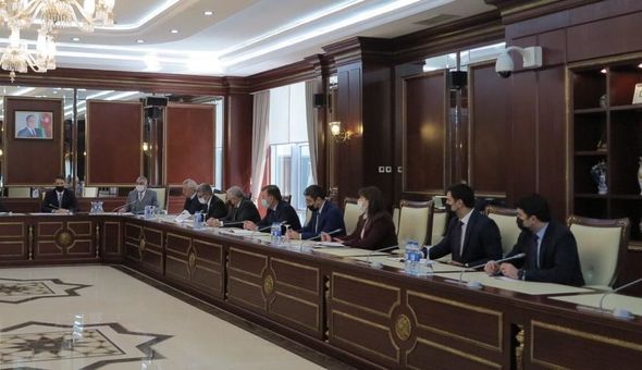 Pensiyalarla bağlı qanuna dəyişiklik müzakirəyə ÇIXARILDI