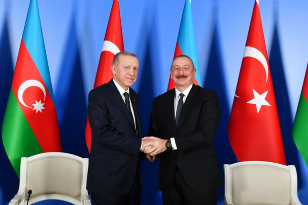 Ərdoğan: “Ümummilli lider Heydər Əliyevin əziz xatirəsini birlikdə yaşatmağa davam edəcəyik”