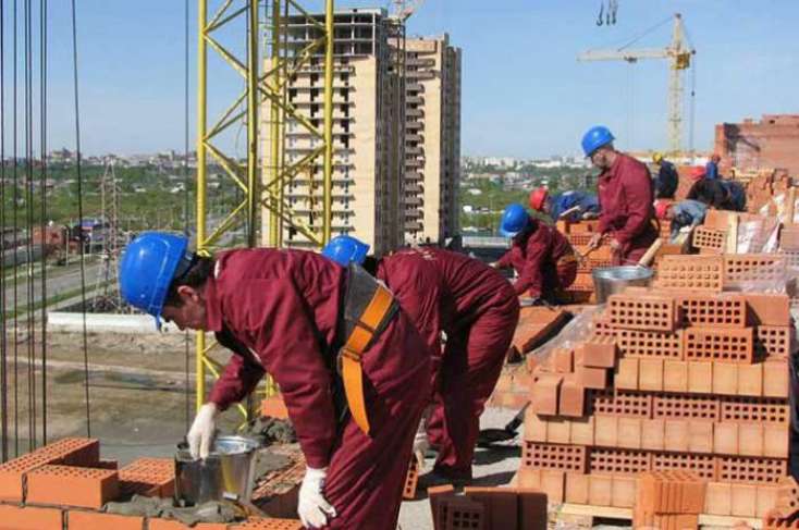 Ağır işlərdə çalışanların pensiyaya çıxma şərtləri asanlaşıdırılır
