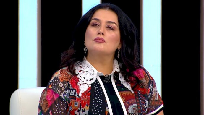 “Anam mənim üçün zibillikdən çanta götürüb” - Elza Seyidcahan