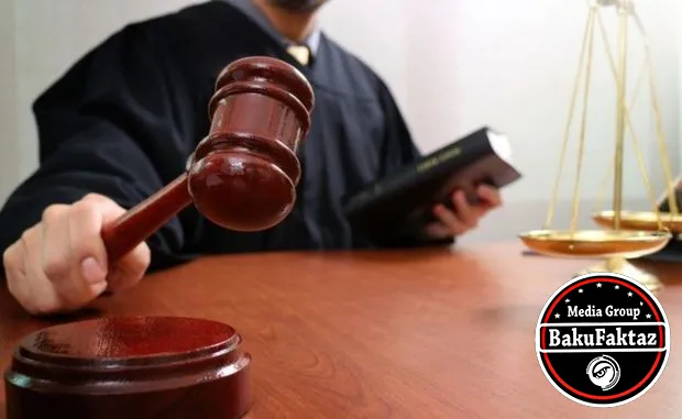 Azərbaycanda hakimlər ögey qızını zorlamaqda təqsirləndirilən şəxsin işini araşdırmaqdan imtina etdilər